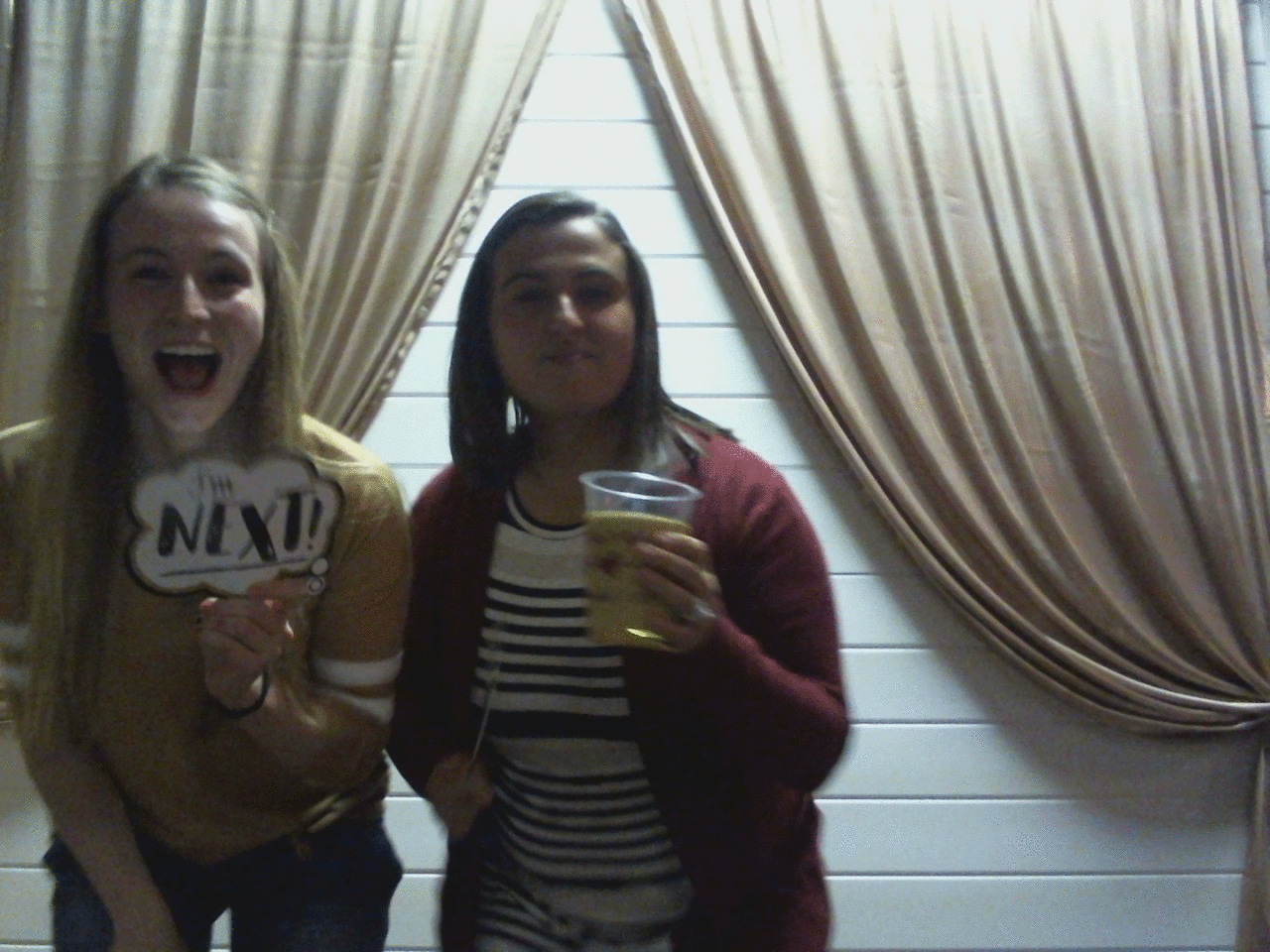 victorious-leopard-8"